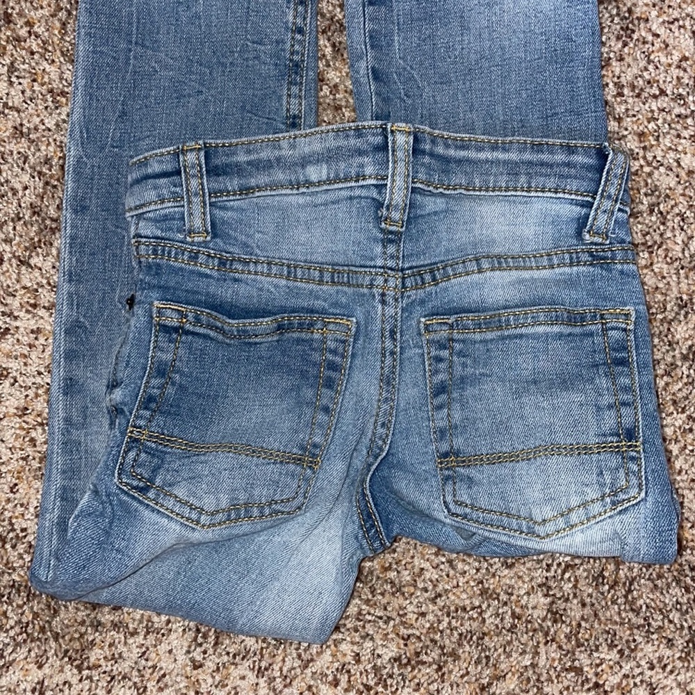 Cat & Jack stretch straight jean size 5